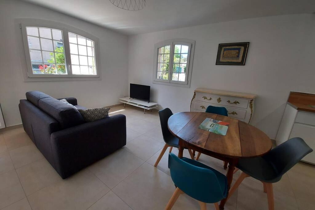 Apartmán Superbe T2 Lumineux 3*** 10 Mn A Pied De La Plage Le Pradet Exteriér fotografie